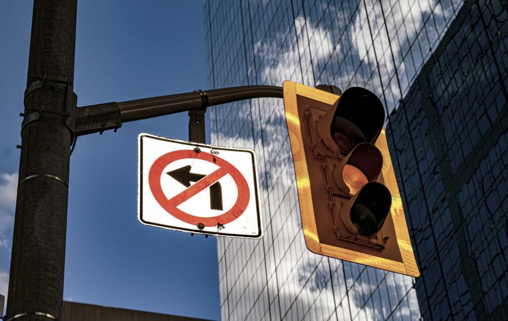 Right of Way Laws: 5 Essential Facts Drivers Must Know - Attorneys.Media - Legal Expert Interviews & Trusted Advice Stay Safe on the Road—5 Key Right of Way Law Tips Drivers Often Miss