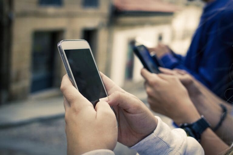 How to Enforce Australia’s Teen Social Media Ban