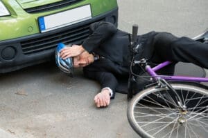 Benefits of Hiring a Bicycle Accident Lawyer After a Crash