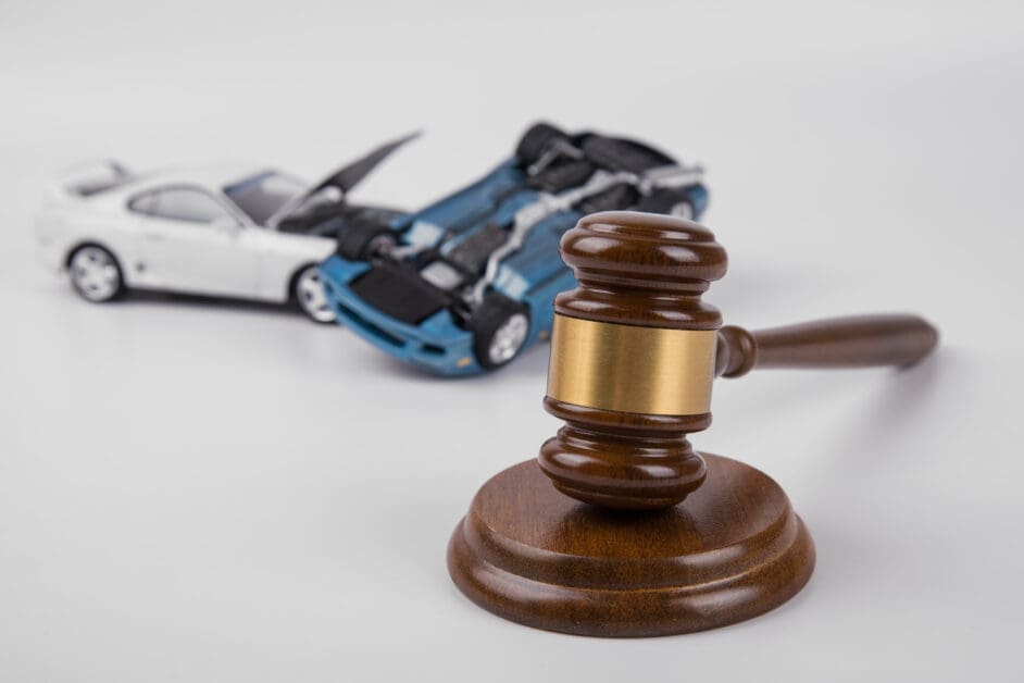 Injured in a Crash? Key Benefits of Hiring a Nashville Car Accident Attorney to Protect Your Rights