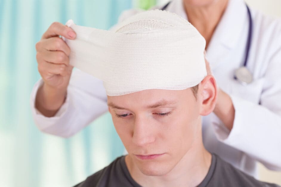 How Brain Injury Lawyers Partner with Medical Experts to Strengthen Your Case