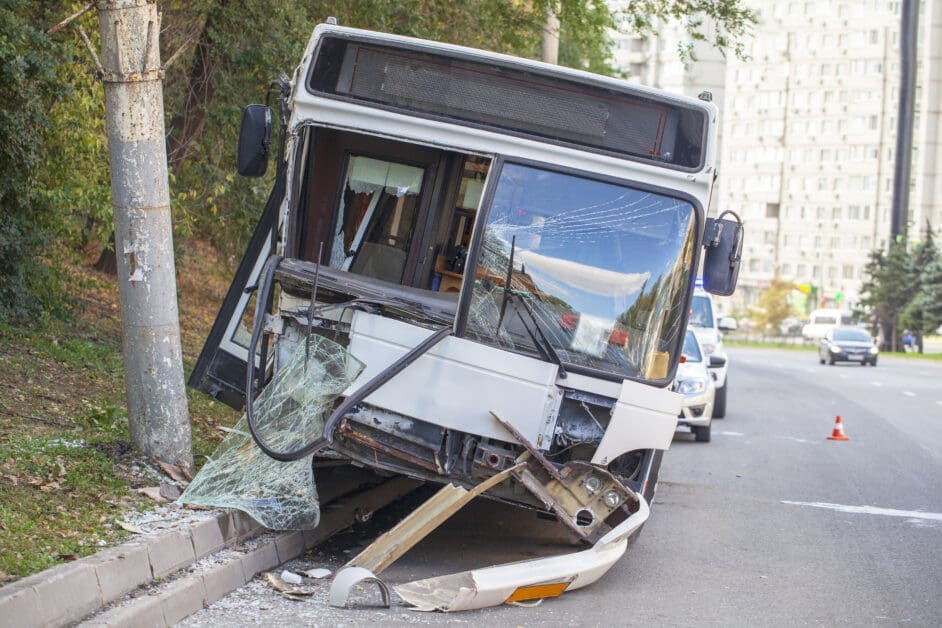 Los Angeles Bus Crash Injuries: Legal Actions Victims May Need to Consider